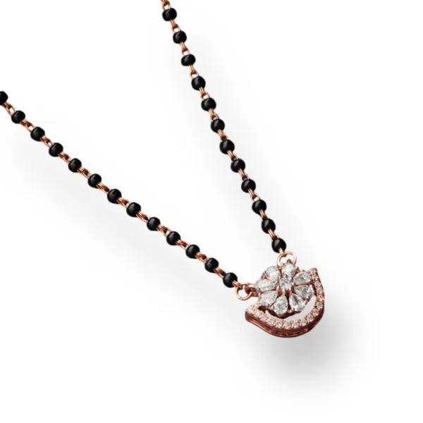 Elara Diamond Mangalsutra – Refined Beauty