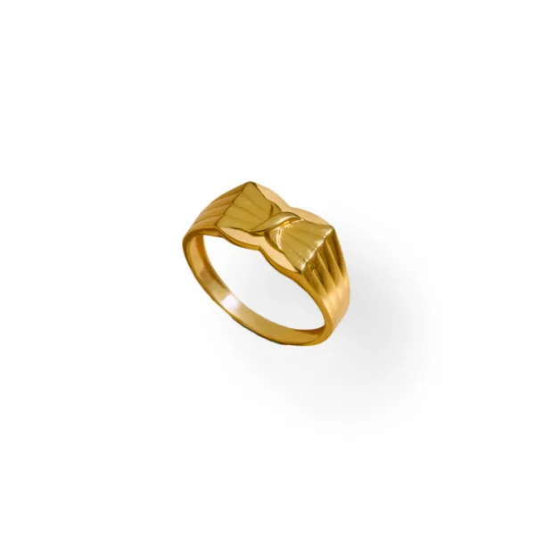 Classic Gold Gents Ring